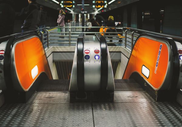 Rolltreppen hoch und runter